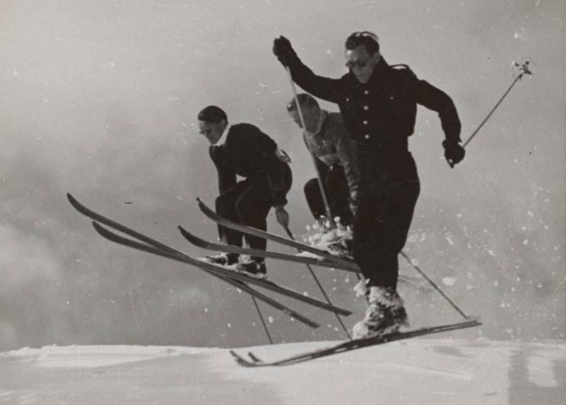 Skilaufen im Riesengebirge 2024, rasante Abfahrt im Schnee